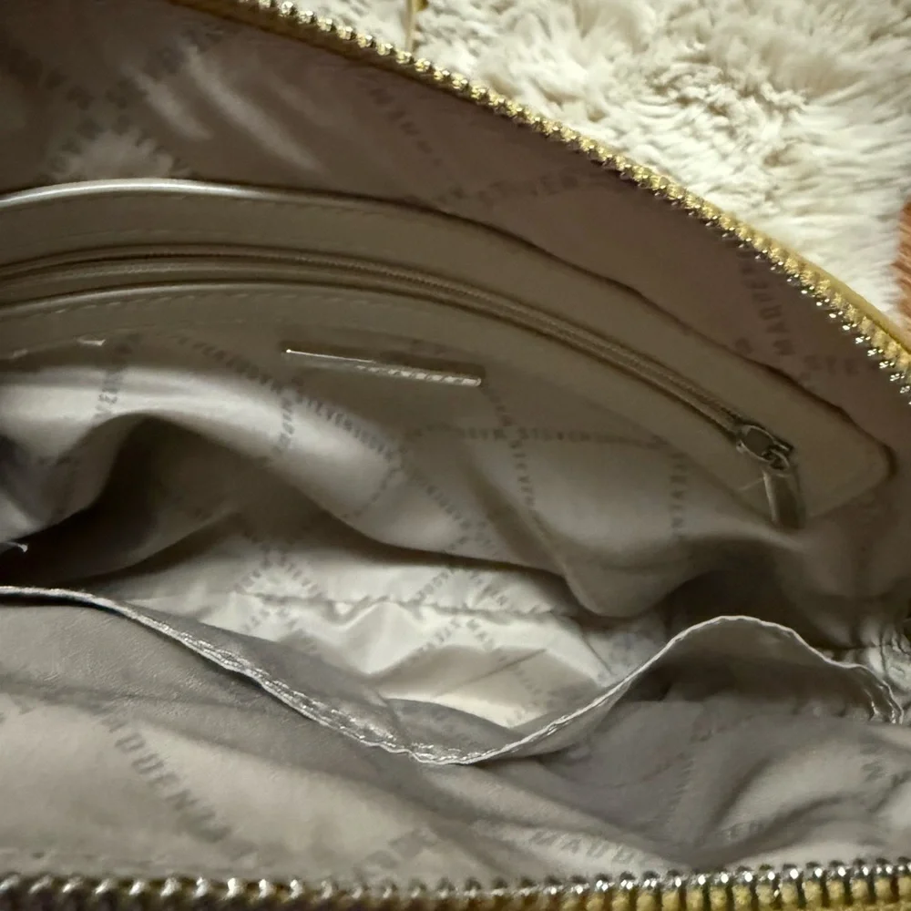 🆕 Steve Madden Crossbody With Extra Strap Merigold